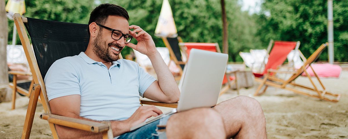 Vacaciones, bajas y sustituciones en empresas este verano
